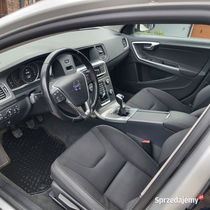 Volvo v60 20 D4 181 2014 centralny zamek Gdynia