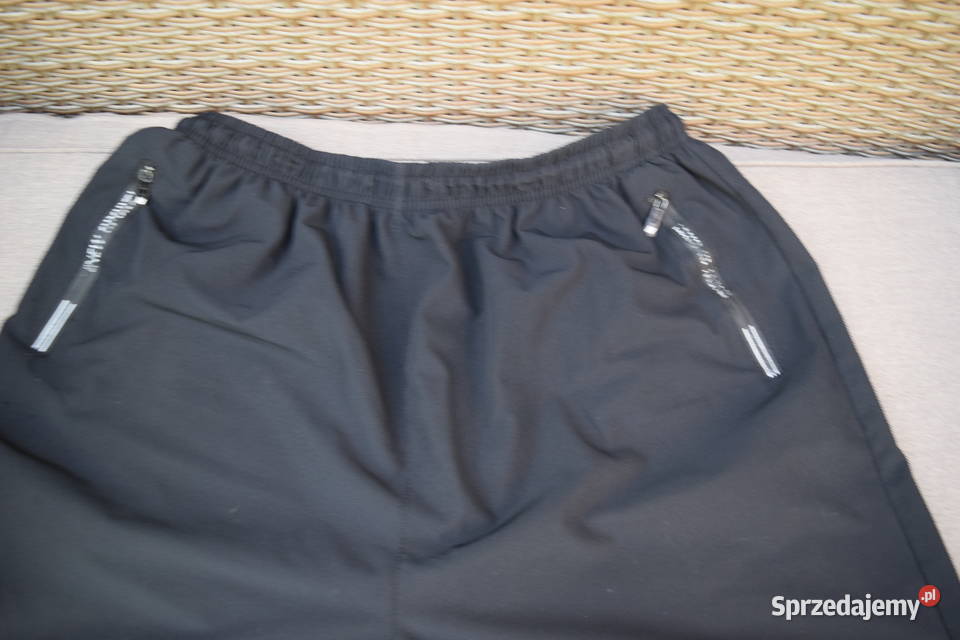 Dwie Pary Dużych Spodenek SportowychRozmiar XL Odzież sportowa Olsztyn sprzedam