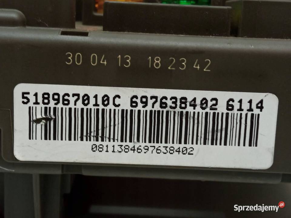 SKRZYNKA BEZPIECZNIKÓW 6976384 518967010C Bmw X6 Skrzynki bezpieczników sprzedam