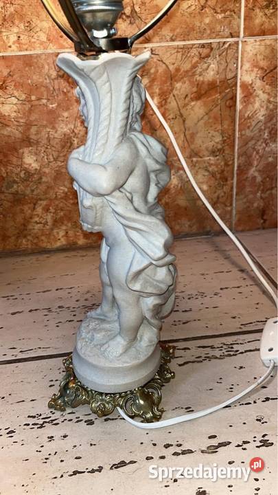 Lampa noga alabastowy chłopczyk podtrzymujący Pozostałe Gdańsk