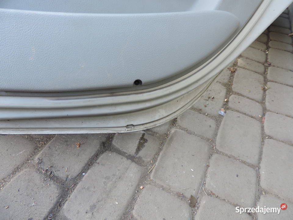 DRZWI PRAWY TYŁ RENAULT SCENIC I lift 9903 Nowy Sącz