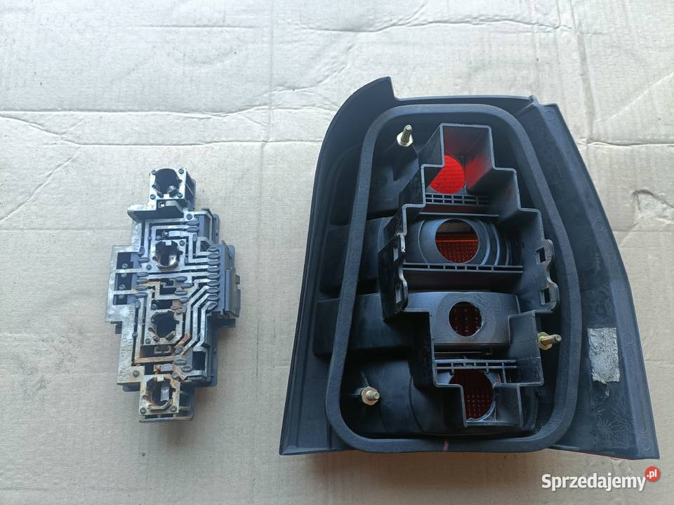 Lampa lewa tył VW polo 86c2f kombi Ruda Śląska