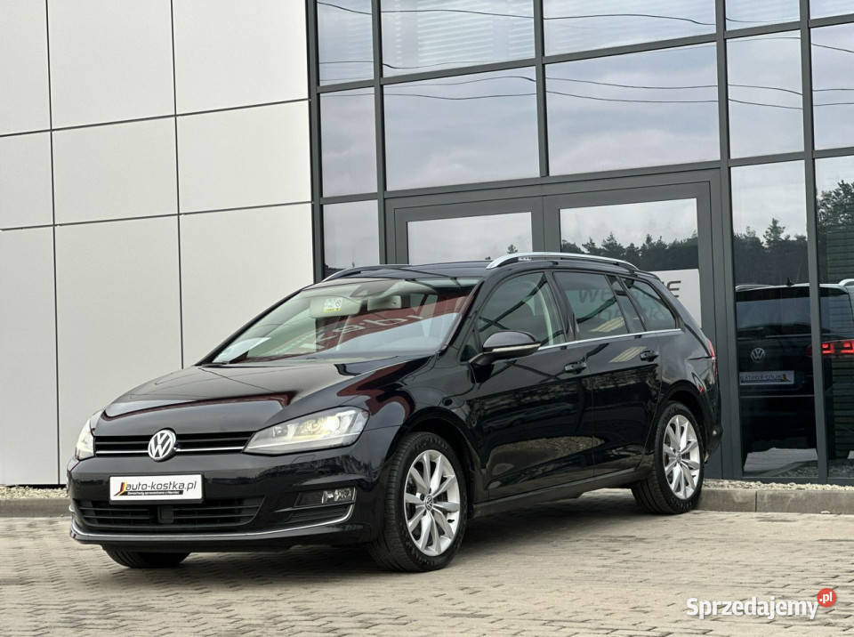 Volkswagen Golf LED Bixenon Półskóra Navi Masaż immobilizer