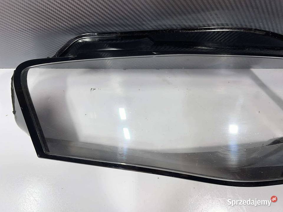 AUDI A4 B8 XENON PRAWY KLOSZ ORYGINAŁ Ostroróg sprzedam