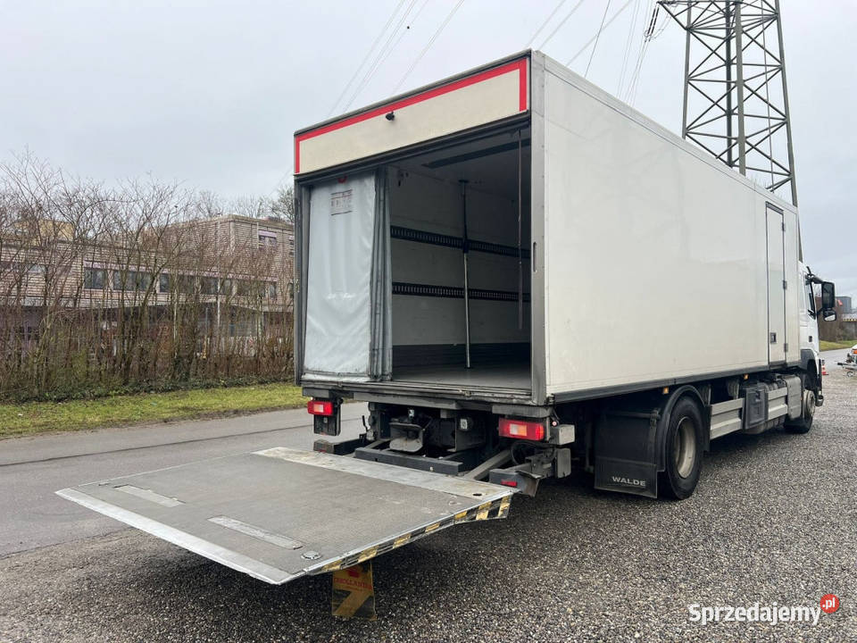 Chlodnia z winda Volvo Warszawa sprzedam