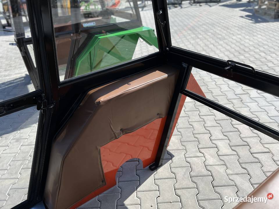 Kabina ciągnikowa Ursus C330 C360 MF235 T25 Mińsk Mazowiecki