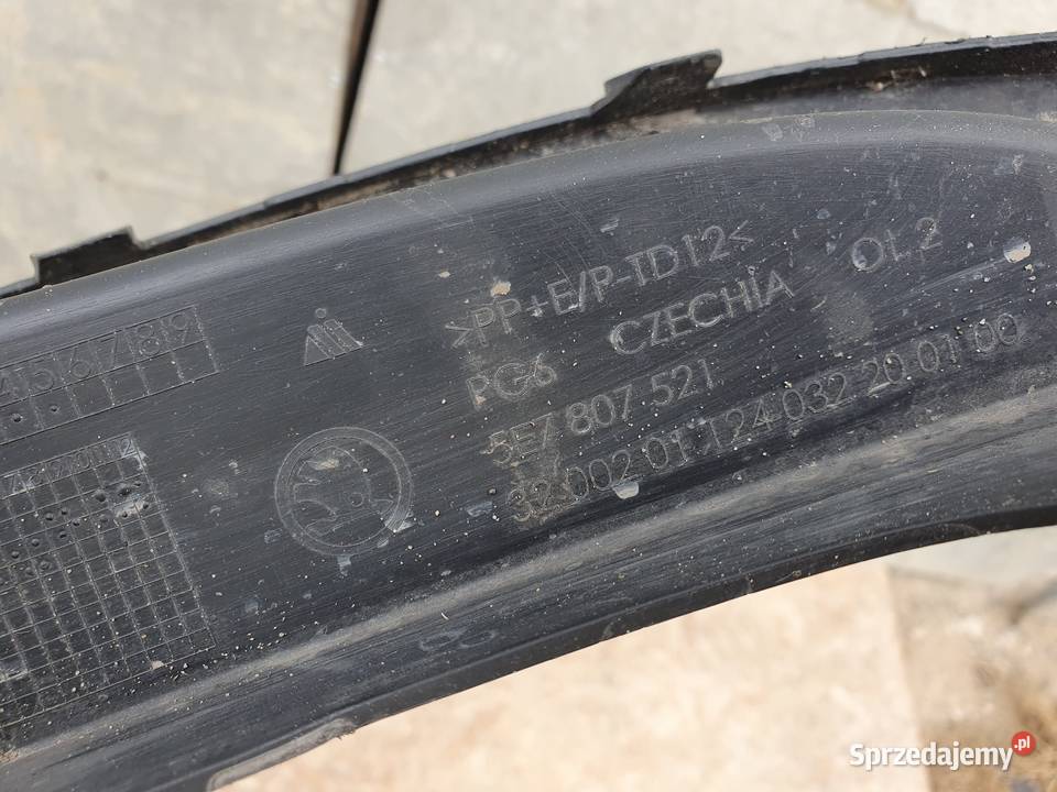 SKODA OCTAVIA 4 IV DYFUZOR SPOILER ZDERZAKA TYŁ Międzychód