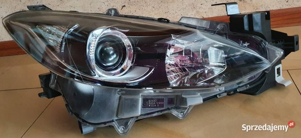 Lampa przednia Mazda 3 201317 Prawa Bełchatów