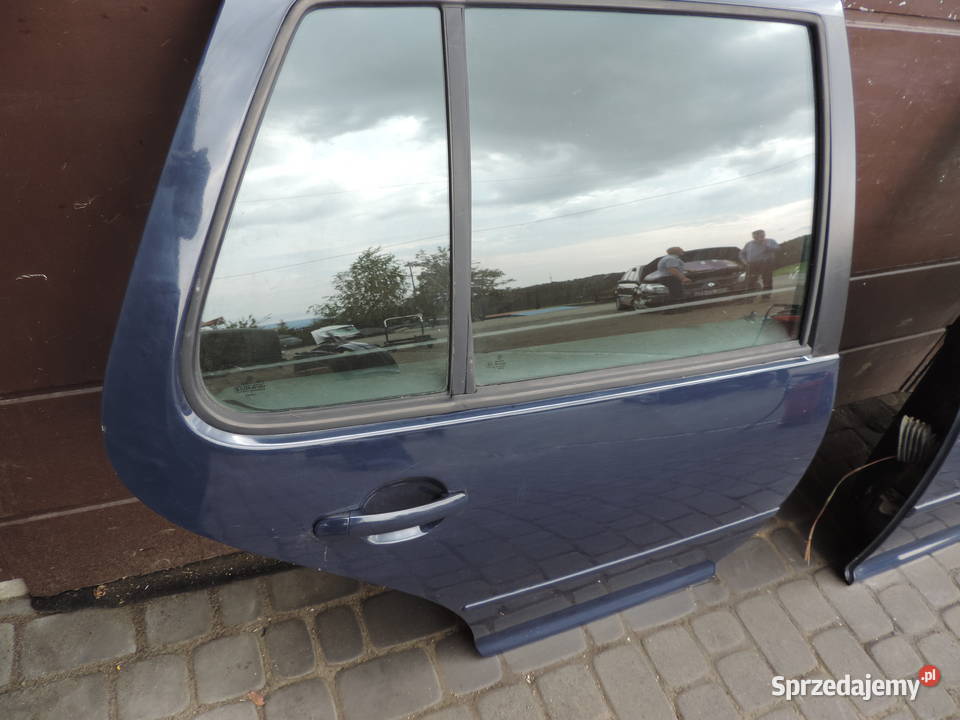 VOLKSWAGEN GOLF 4 IV 5D DRZWI PRAWY TYŁ osobowe Nowy Sącz