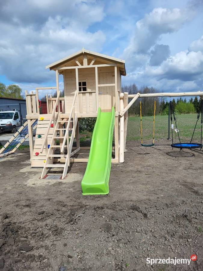 Place zabaw domek dzieci huśtawki montaż Warszawa