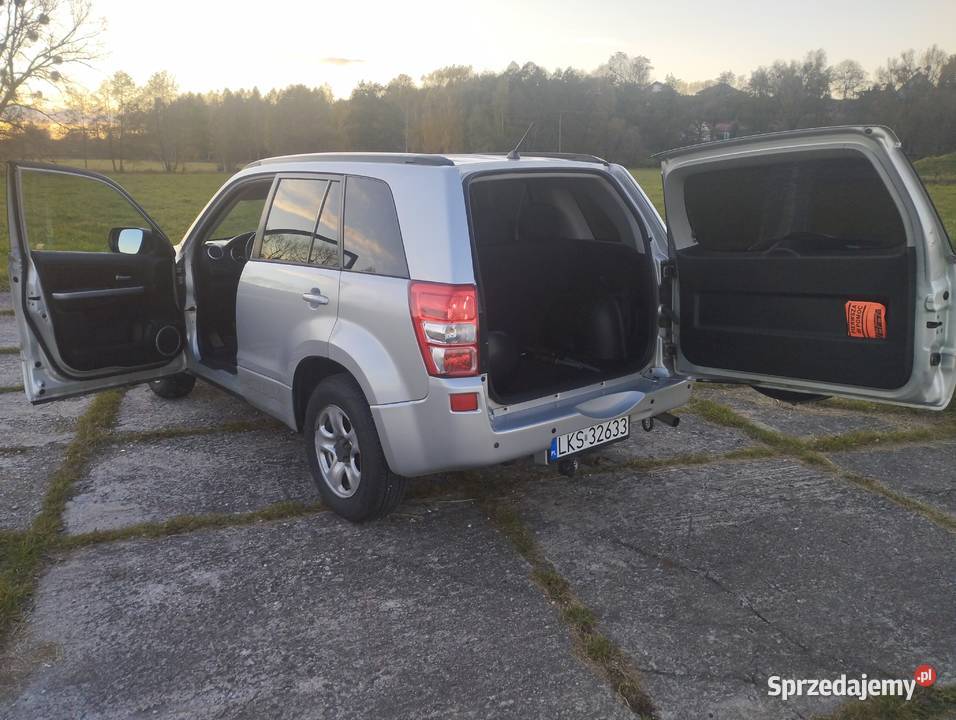 Suzuki Grand Vitara 20 bg 2005r manualna Krasnystaw