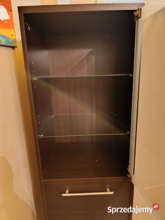 Sprzedam używaną szafkę z witryną Przyszowice