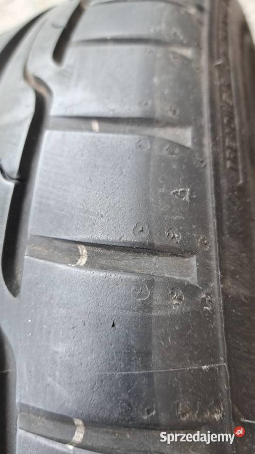 Opona pojedyńcza 20545 R17 DUNLOP
