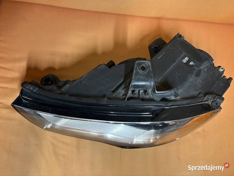 Lampa przód lewa Audi A3 8V USA osobowe Warszawa