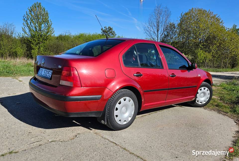 Sprzedam VW Bora sedan 16 SR 1999r Bora Olkusz