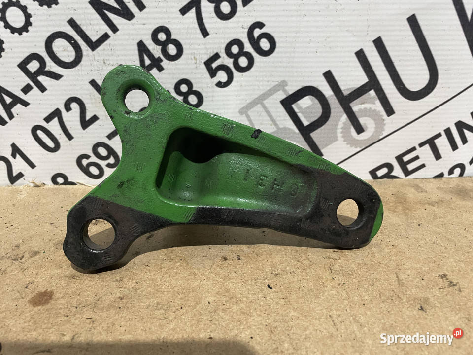 John Deere 6068 wspornik silnika R532786