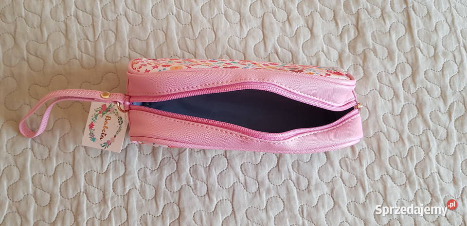 Nowa kosmetyczka Babci drobne kwiatki Warszawa