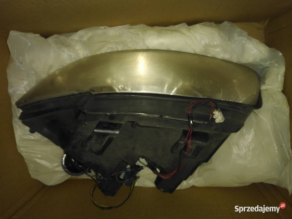 Sprzedam lampy przednie audi a4 b6 Słupca