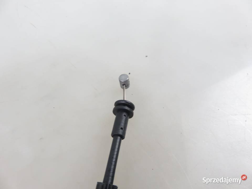 ZAMEK PRAWY TYLNY VOLVO V50 30699456