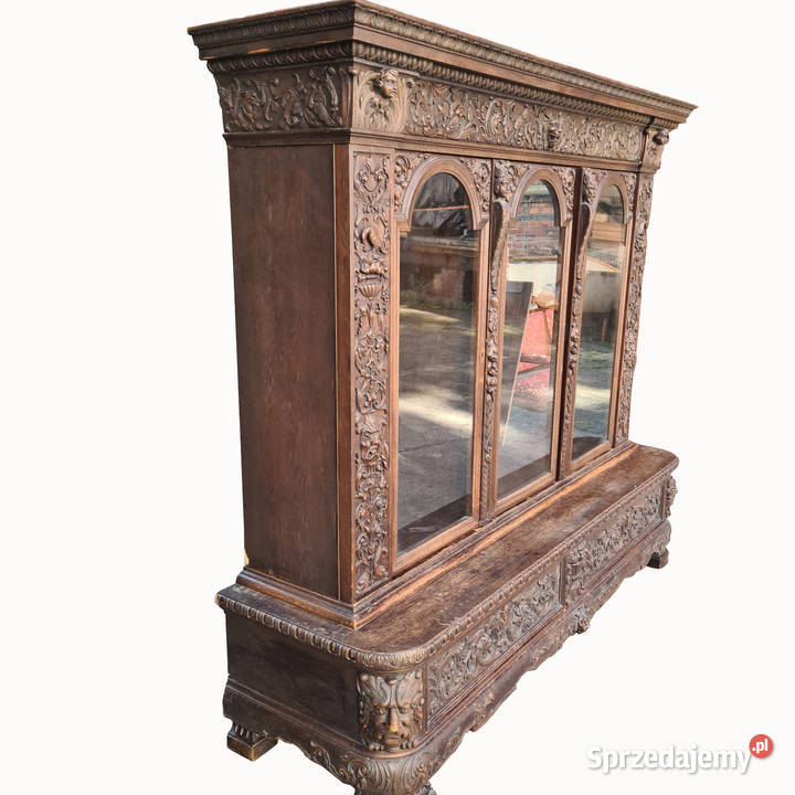 WSPANIAŁA BIBLIOTEKA NEORENESANSOWA Szczecin