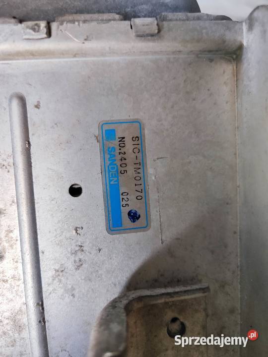 Subaru impreza sti 25t chłodnica intercoller Ostrów Wielkopolski