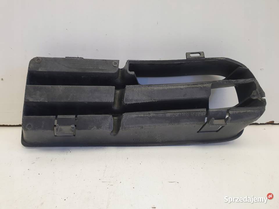 VW Golf IV LEWA KRATKA PRZEDNIEGO ZDERZAKA Przód osobowe lubelskie Chełm sprzedam