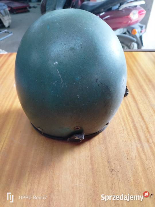 Kask orzeszek z daszkiem Łubno