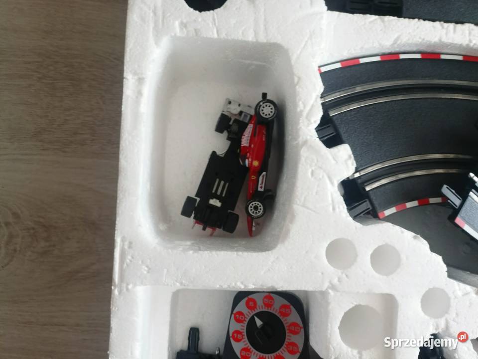 Tor wyścigowy Ferrari Tor Carrera Go Formula