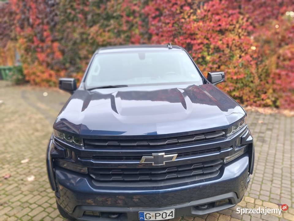CHEVROLET Silverado 1500 Z71 RST 53L V8 4x4 Mojusz