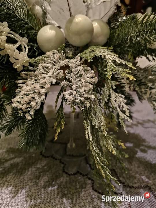 stroik ozdoba bąbki świerk śnieg tuja bombki