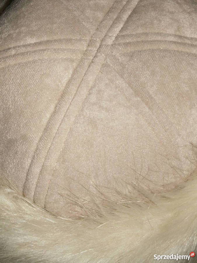 Czapka toczek ze sztucznym futrem nowa