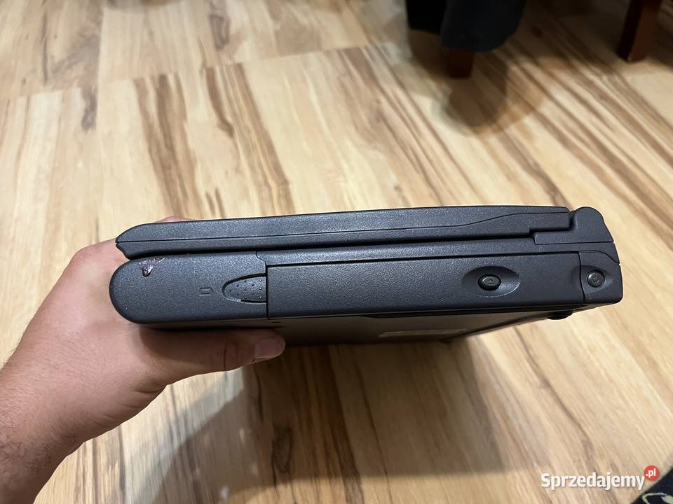 Zabytkowy laptop Acer AcerNote Light 370DX Brzana