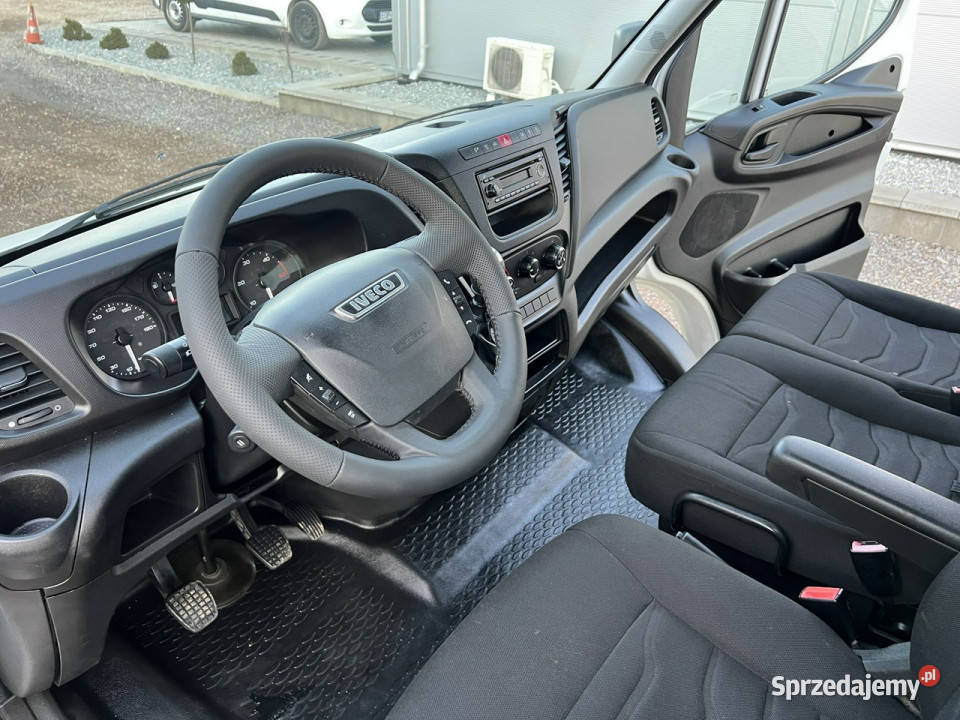 Iveco Daily 35C15 35C14 Wywrot Kiper Rok produkcji 2017 łódzkie
