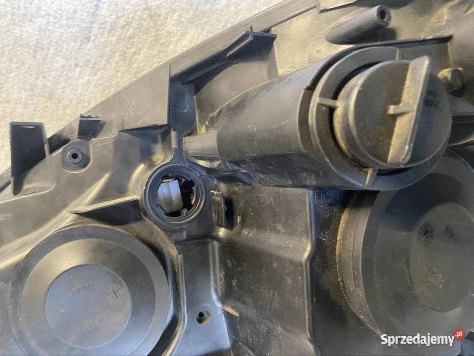 Lampa reflektor prawy przód Renault Scenic II Rok produkcji 2007 Jasienica