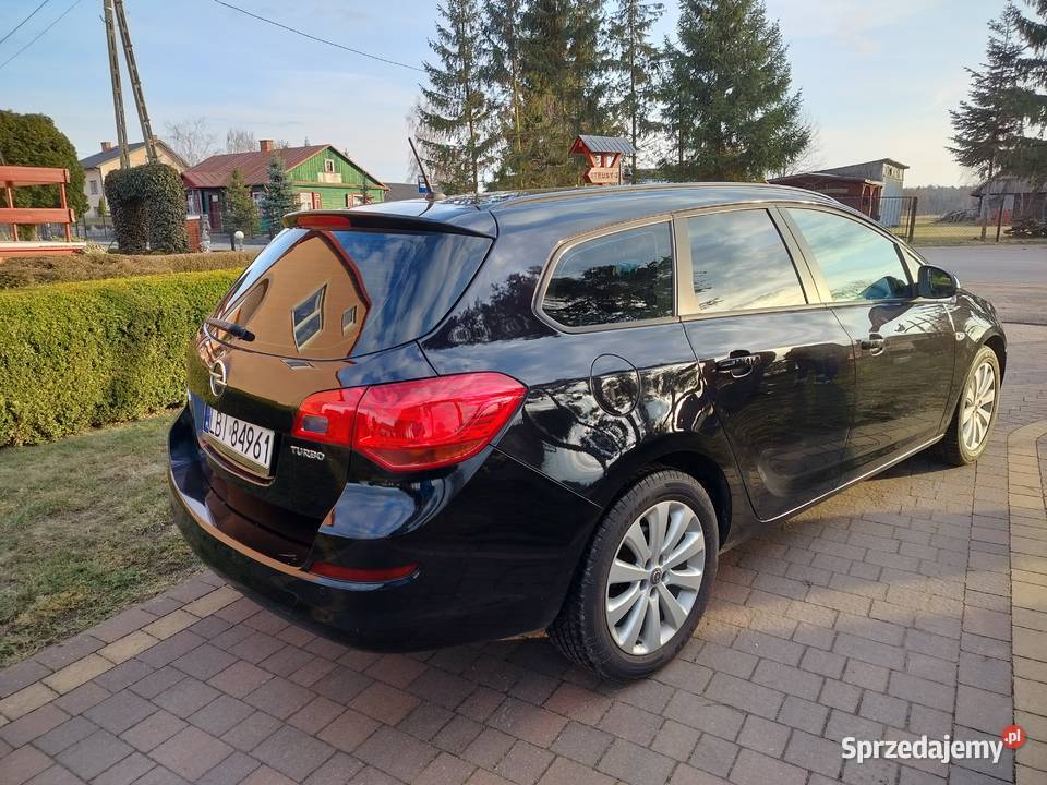 Opel Astra J Strusy
