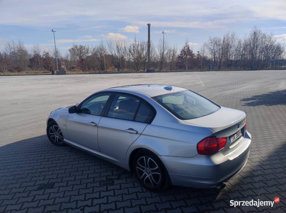 BMW E90 320i benzyna nieuszkodzony Jarocin
