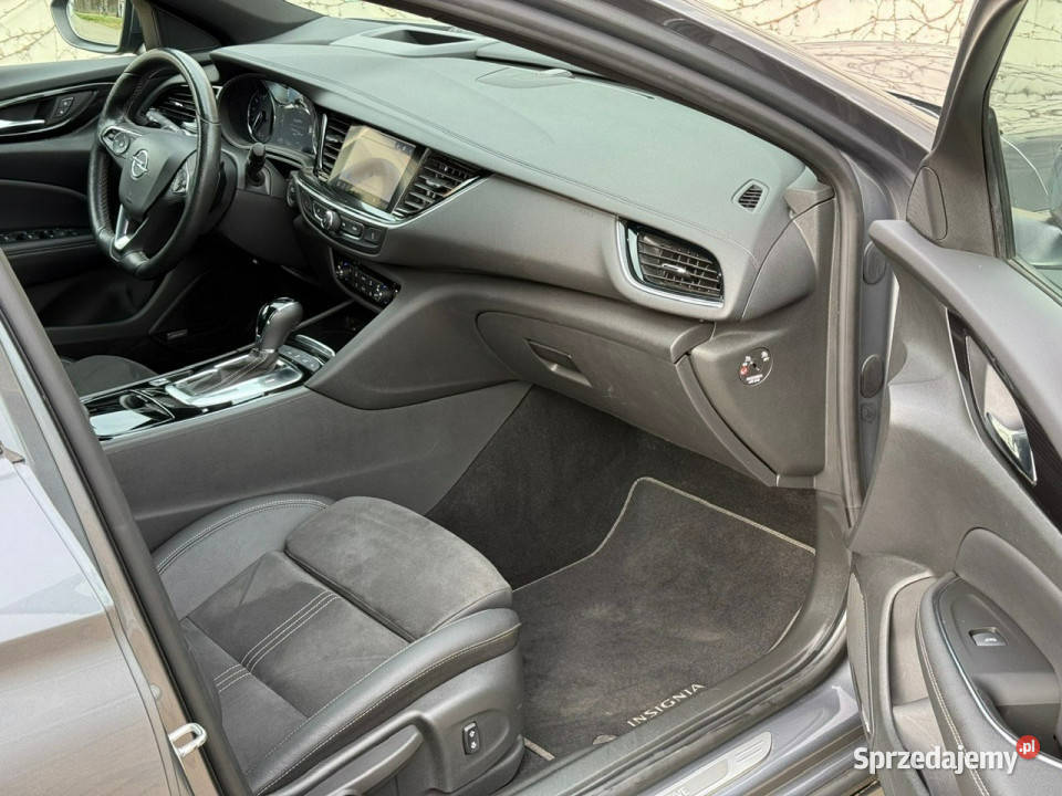 Opel Insignia Grand sport 20 BITURBO 4X4 B 2017 napęd 4x4