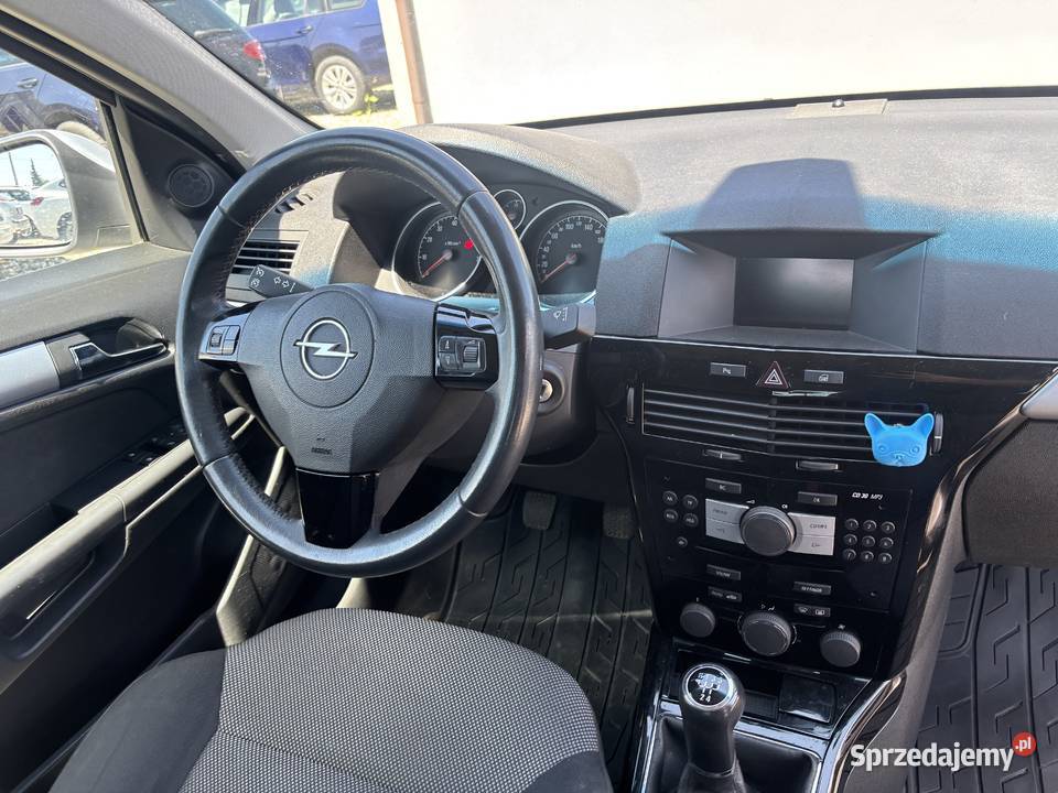 Opel Astra Paniówki