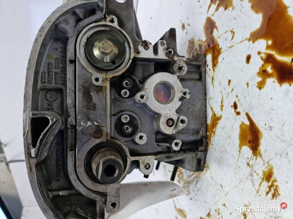 GŁOWICA PRAWA AUDI A8 D3 37 MPI BFL Lipno