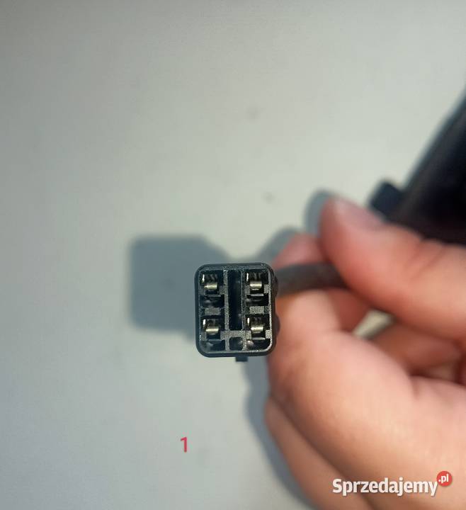Antena Suzuki GSR 750 1116r Turek