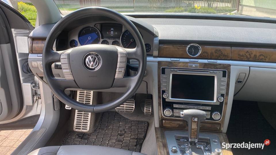 Na sprzedaż VW Phaeton w zadbanym stanie 186282km podkarpackie