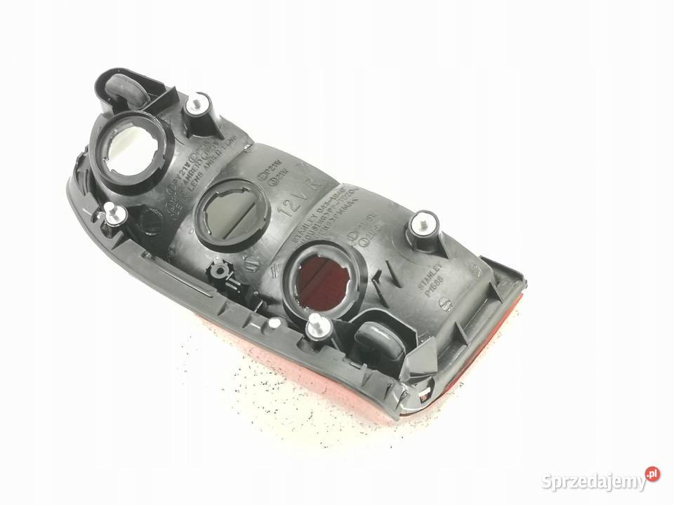 LAMPA PRAWY TYŁ MITSUBISHI L200 25 TD 19962007
