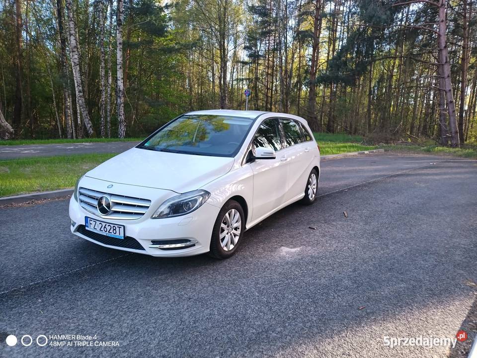 Mercedes B klasa W246 benzyna światła przeciwmgielne Zielona Góra