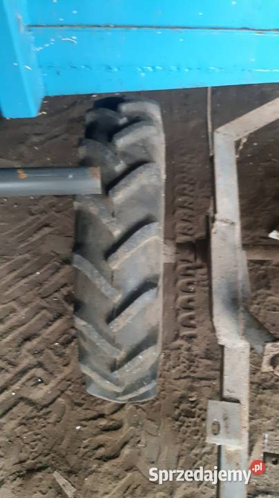 Rozsiewacz KOS Rozsiewacze nawozów