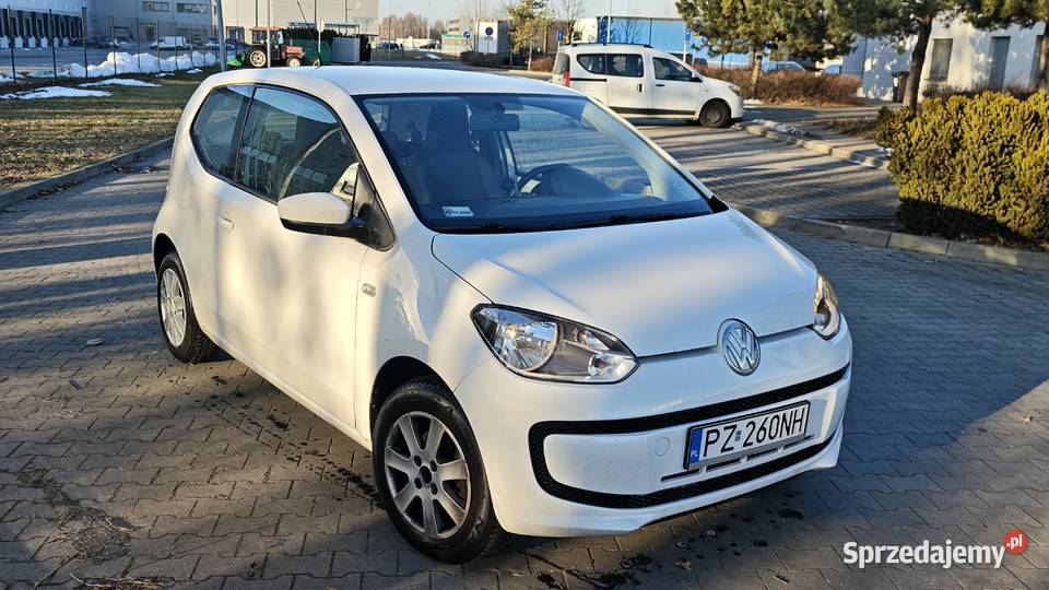 Volkswagen UP 10MPI 75 grudzień 2012 Poznań sprzedam