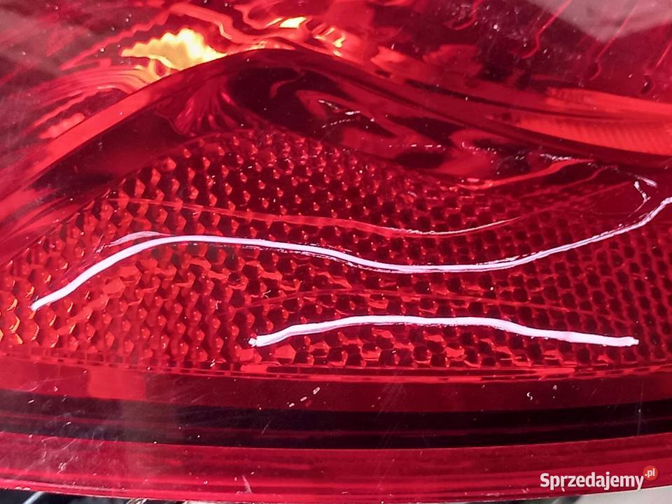 SEAT IBIZA IV LIFT 14r lampa lewa tył 6J3945095P