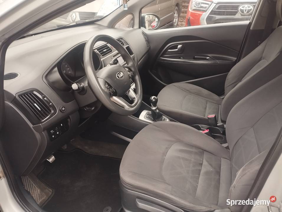 Kia Rio 12 gaz klima salon Polska nieuszkodzony Warszawa sprzedam