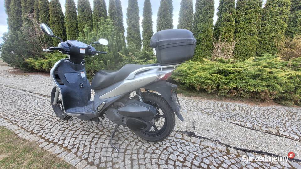 Suzuki sixteen ux 125