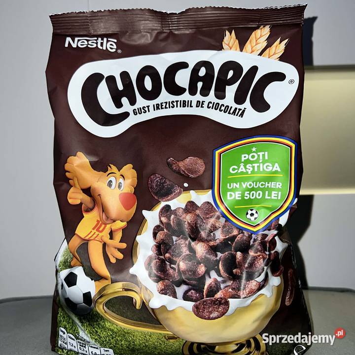 Karton płatków śniadaniowych firmy Nestl Jasło