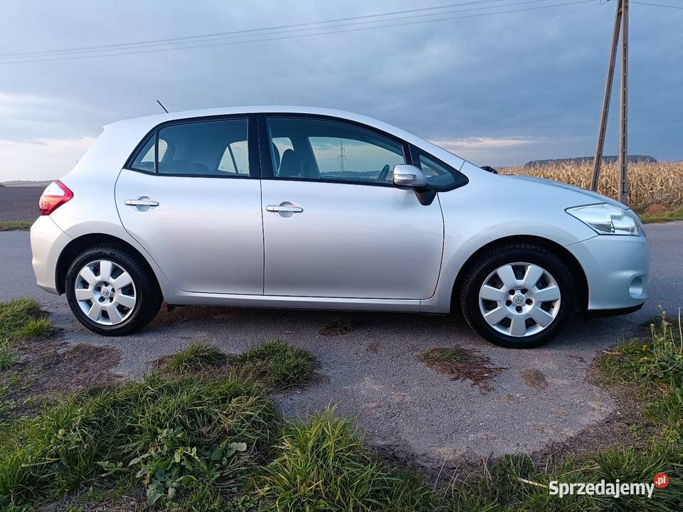 Toyota Auris Lift 133 Dual VVTi 101 76000 2012 z Rok produkcji 2012 Auris podkarpackie sprzedam